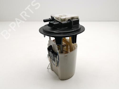 Used Fuel pump CITROËN C4 CACTUS 1.6 BlueHDi 100 (99 hp) 28991007