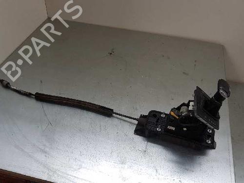 Used Gear lever VW PASSAT B6 (3C2) [2005-2011]  28998637