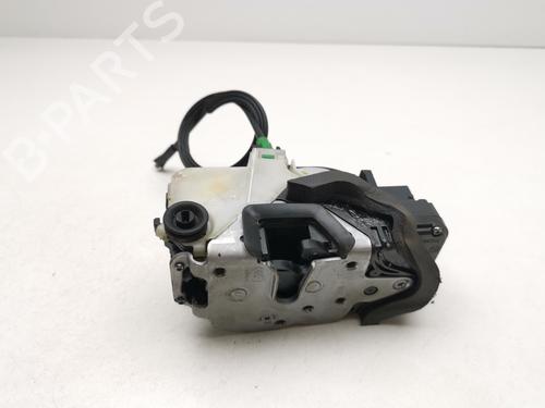 Højre bagtil lås Højre bagtil lås OPEL INSIGNIA A (G09) 1.6 CDTi (68) (136 hp) 39612092 39612092