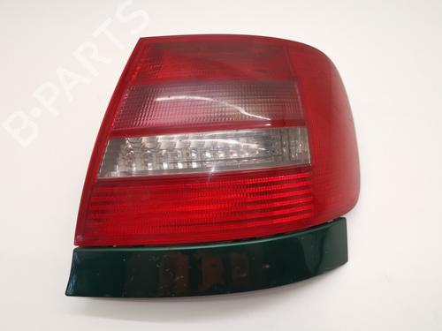 Used Right taillight AUDI A4 B5 (8D2) [1994-2001]  28981541