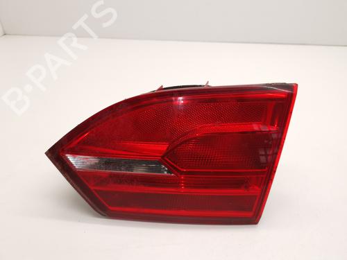 Used Right taillight VW JETTA IV (162, 163, AV3, AV2) [2008-2019]  28989108