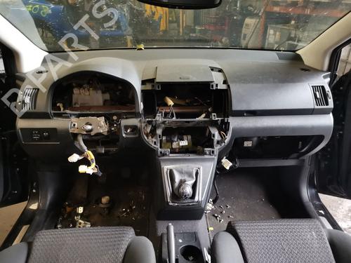 Used Dashboard TOYOTA COROLLA Verso (ZER_, ZZE12_, R1_) 2.2 D-4D (AUR10_, AUR10R) (136 hp) 30077710