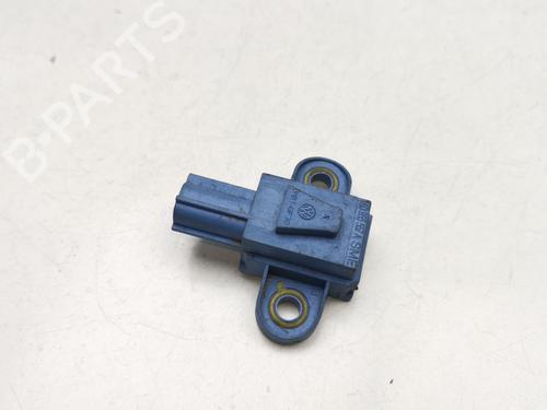 Used Electronic sensor Electronic sensor VW GOLF V (1K1) [2003-2010] 30512608 30512608