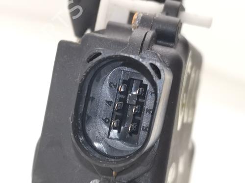 Venstre bak lås VW GOLF IV (1J1) 1.9 TDI | BP28979442C100