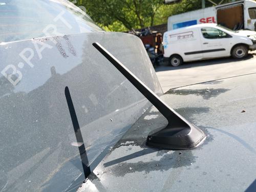 Used Antenna/Base RENAULT CAPTUR II (HF_) [2020-2025]  29358216