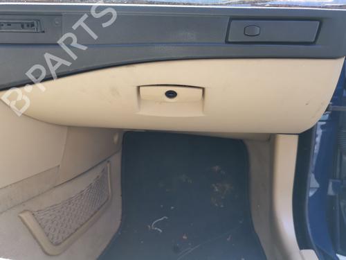 Used Glove box Glove box BMW 5 (E60) 530 i (258 hp) 36212968 36212968
