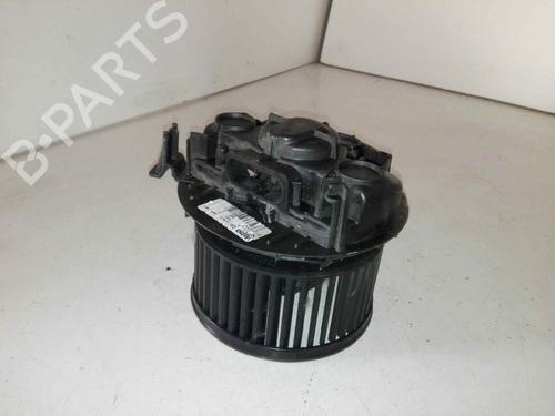 Used Heater blower motor RENAULT CLIO III (BR0/1, CR0/1) 1.5 dCi (C/BR0G, C/BR1G) (68 hp) 28983369