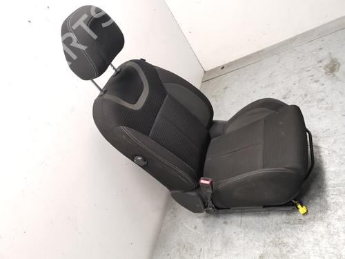 Left front seat CITROËN C4 II (NC_) 1.6 BlueHDi 100 | BP39441922C15 - Image 3