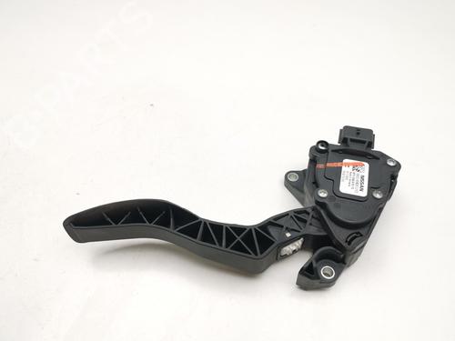 Used Pedal RENAULT KADJAR (HA_, HL_) 1.5 dCi 110 (HLA3) (110 hp) 28984106