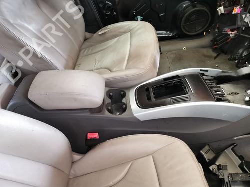 Used Armrest / Center console AUDI Q5 (8RB) [2008-2019]  28989910