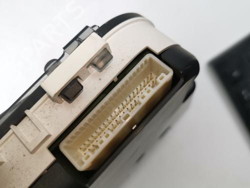 Instrument cluster TOYOTA COROLLA Verso (ZER_, ZZE12_, R1_) 2.2 D-4D (AUR10_, AUR10R) | BP30133899C47 