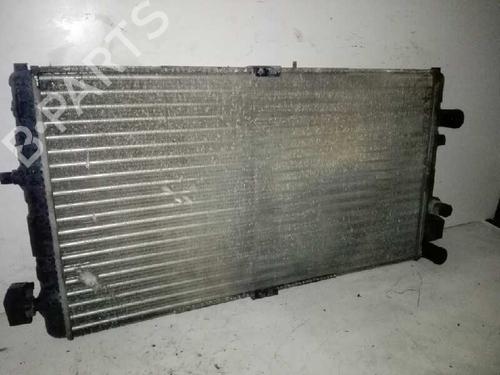 Used Water radiator SEAT IBIZA II (6K1) [1993-2002]  28982404