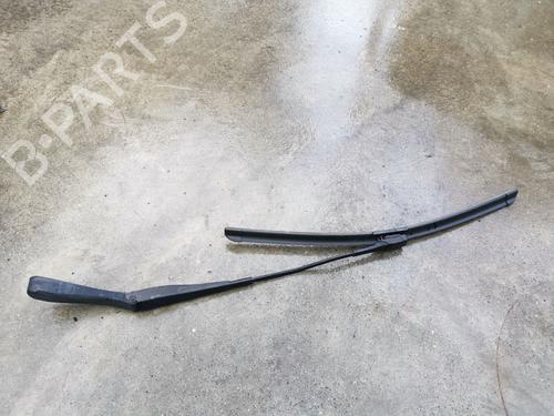 Used Front windshield wiper arm MERCEDES-BENZ C-CLASS T-Model (S205) [2014-2023]  28979545