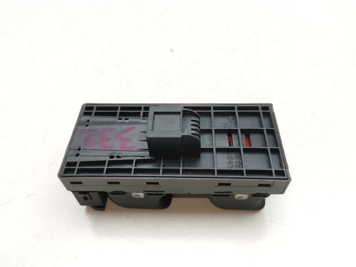 Left front window switch AUDI Q3 (8UB, 8UG)  | BP29138122I27