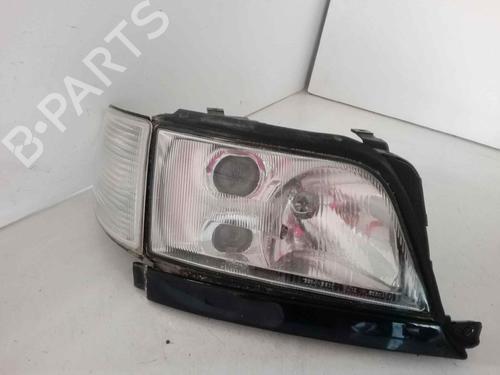 Used Right headlight AUDI 100 C4 Saloon (4A2) 2.6 (150 hp) 28986283