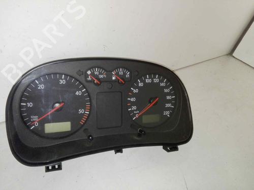 Kombiinstrument VW GOLF IV (1J1) 1.9 TDI (110 hp) 28985132