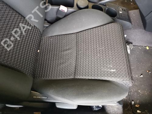 Right front seat TOYOTA COROLLA Verso (ZER_, ZZE12_, R1_) 2.2 D-4D (AUR10_, AUR10R) | BP30077714C16