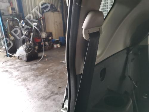 Used Rear right seatbelt TOYOTA COROLLA Verso (ZER_, ZZE12_, R1_) 2.2 D-4D (AUR10_, AUR10R) (136 hp) 30063046