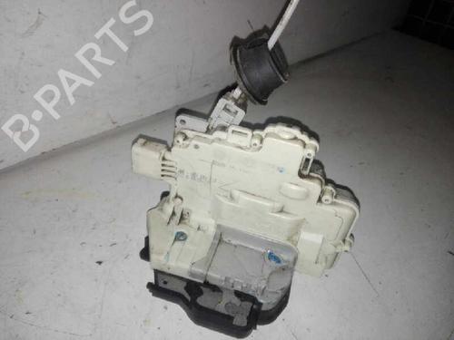 Used Rear left lock AUDI A4 B7 (8EC) 2.0 TDI 16V (140 hp) 28981552
