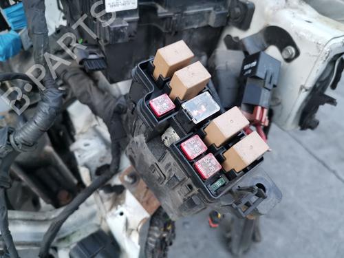 Used Fuse box KIA SPORTAGE III (SL) [2009-2017]  28983896