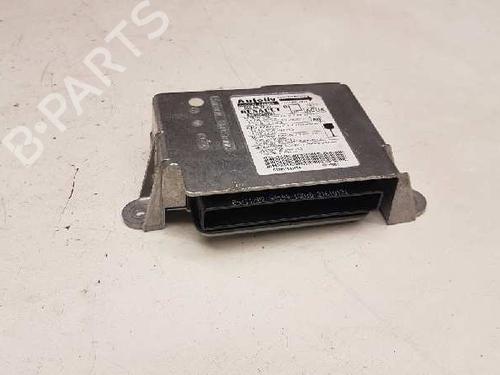 Airbag styreenhed RENAULT MEGANE II Saloon (LM0/1_) 1.9 dCi (LM0G, LM1G, LM2C) (120 hp) 28989145