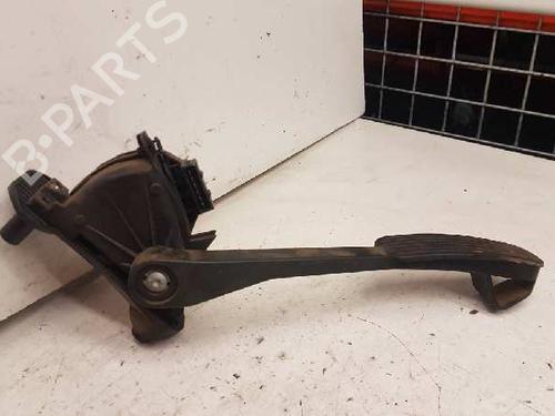 Used Pedal VOLVO S60 I (384) 2.4 (140 hp) 28985535