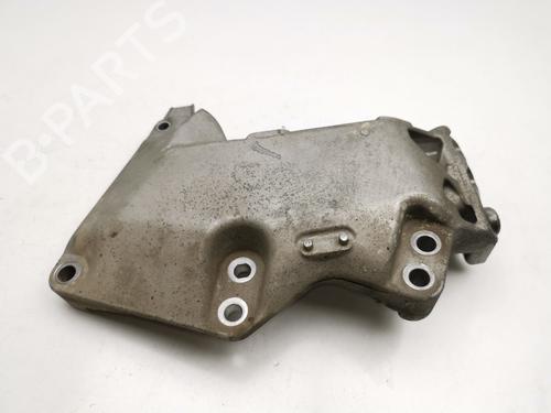 Used Engine mount MERCEDES-BENZ VITO Mixto (Double Cabin) (W447) [2014-2025]  28988062
