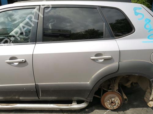 Used Left rear door HYUNDAI TUCSON (JM) 2.0 CRDi (113 hp) 28993741