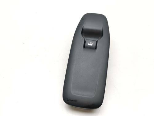 Used Right front window switch PEUGEOT 208 I (CA_, CC_) 1.6 HDi (114 hp) 28977689