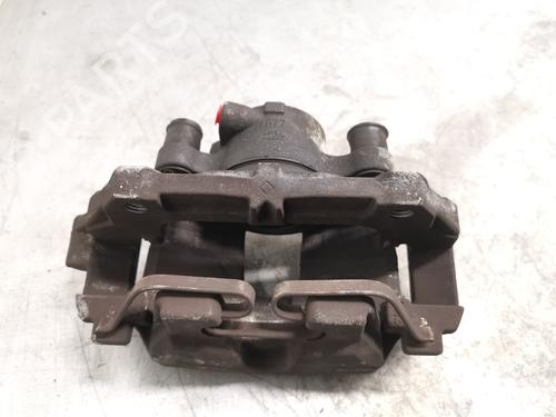 Venstre bremsekaliper foran VOLVO XC60 I SUV (156) D4 AWD | BP30731559M105