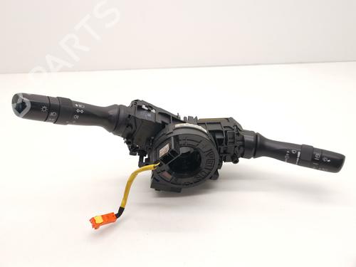 Used Headlight switch TOYOTA AURIS (_E18_) 1.4 D-4D (NDE180_, NDE180R) (90 hp) 28985691
