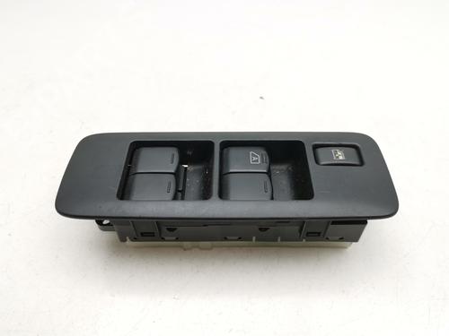 Used Left front window switch NISSAN QASHQAI I (J10, NJ10) 2.0 dCi (150 hp) 29433710