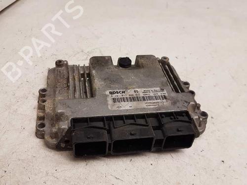 Used Engine control unit (ECU) RENAULT TRAFIC II Platform/Chassis (EL) 2.5 dCi 145 (EL0J) (146 hp) 28995850