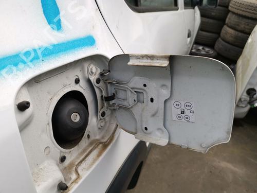 Fuel flap DACIA SANDERO II  | BP28979476C131 