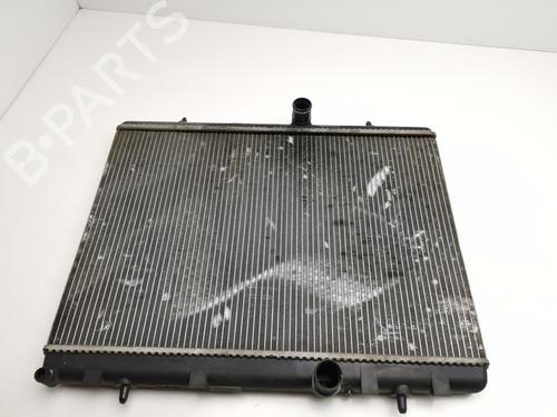 Used Water radiator Water radiator 39445716 39445716