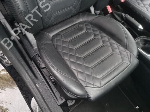 Right front seat FORD PUMA (J2K, CF7) 1.0 EcoBoost mHEV | BP40217079C16 - Image 2