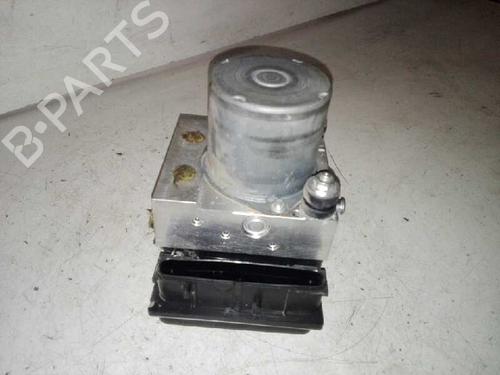 Used ABS pump RENAULT CLIO III (BR0/1, CR0/1) 1.5 dCi (BR17, CR17) (86 hp) 28992463