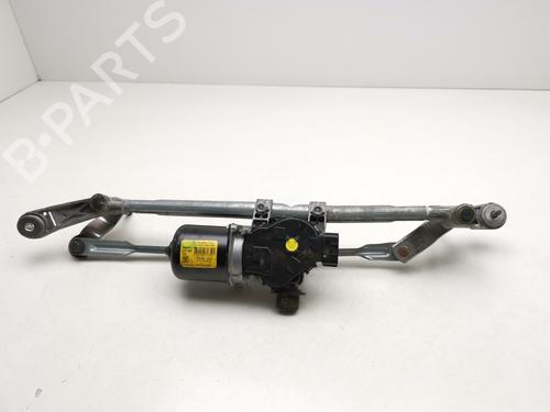 viskermotor-vindrute-renault-megane-iv-hatchback-b9amn_-2015-39439510 main image
