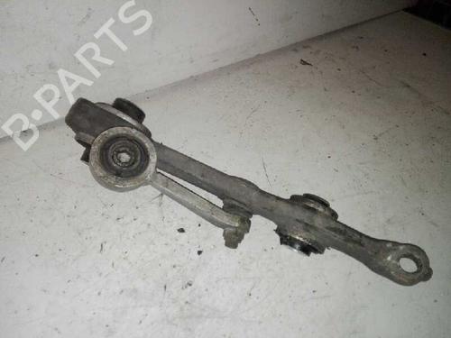 Used Left front suspension arm MERCEDES-BENZ E-CLASS (W211) [2002-2009]  28982461