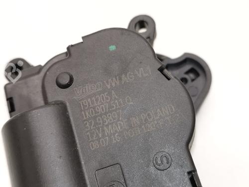 Electronic module AUDI Q3 (8UB, 8UG) 2.0 TDI | BP39439824M83 - Image 4