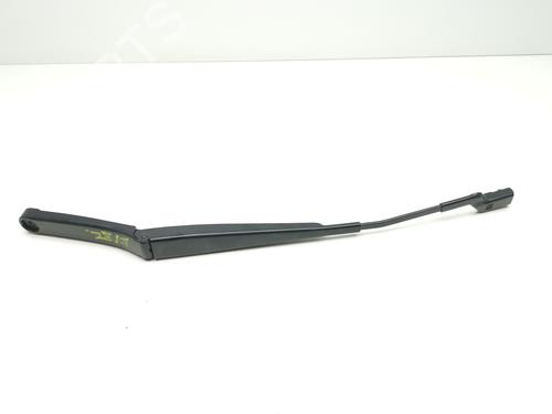 front-windshield-wiper-arm-seat-ateca-kh7-khp-2016-33818009 main image