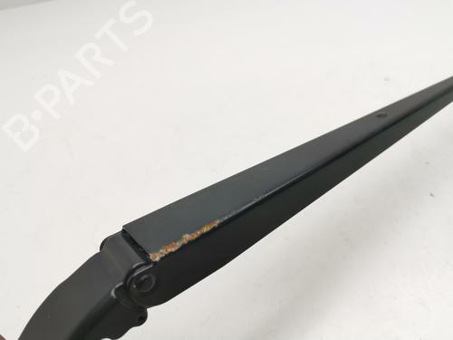 Front windshield wiper arm MITSUBISHI OUTLANDER III (GG_W, GF_W, ZJ, ZL, ZK) 2.0 4WD (GF7W) | BP28978840C143 