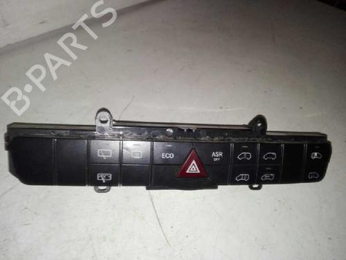 Used Warning switch MERCEDES-BENZ VITO / MIXTO Van (W639) [2003-2025]  28987583