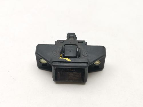 Used Tailgate lock DACIA SANDERO II [2012-2025]  31070353