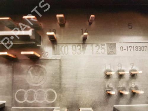 Boîte à Fusibles SEAT LEON (1P1)  | BP28988410E1