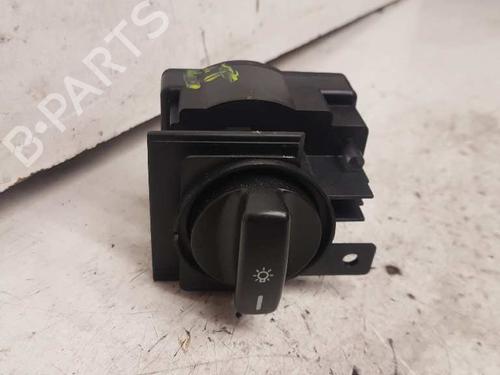 Used Headlight switch MERCEDES-BENZ A-CLASS (W169) A 180 CDI (169.007, 169.307) (109 hp) 28997049