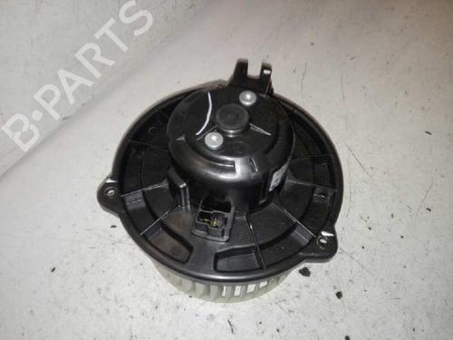 Used Heater blower motor TOYOTA COROLLA (_E12_) 2.0 D-4D (CDE120R, CDE120L_) (116 hp) 28988423