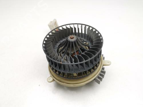 Used Heater blower motor Heater blower motor MERCEDES-BENZ C-CLASS (W202) C 220 D (202.121) (95 hp) 34245230 34245230