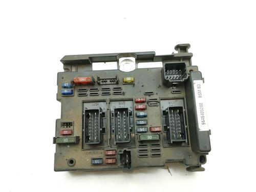 Boîte à Fusibles CITROËN XSARA (N1) 2.0 HDi 90 (90 hp) 28997390