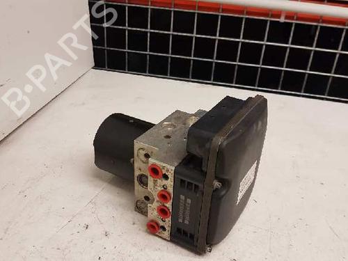 Used ABS pump BMW 5 Touring (E61) 520 d (177 hp) 28995760